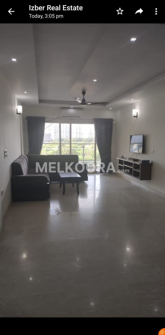 3 BHK FULLY FURNISHED FLAT IN MARINE DRIVE FOR RENT