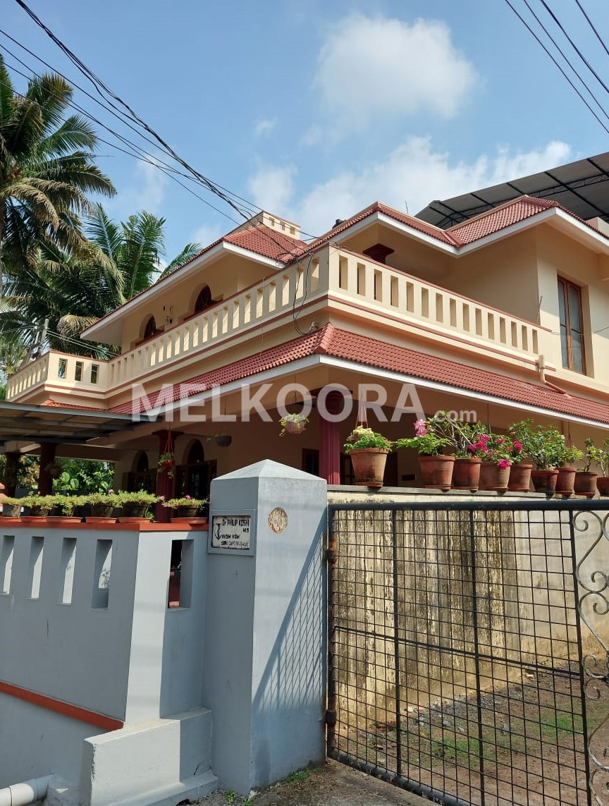 3BHK SEMI FURNISHED HOUSE AT EDAPPALLY