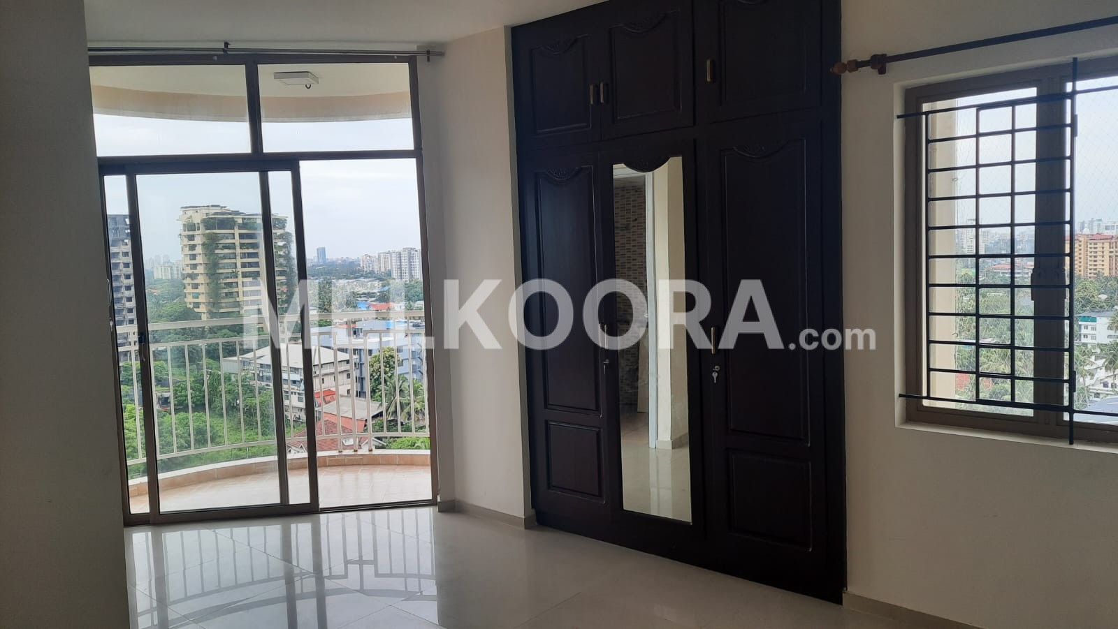 3BHK SEMI FURNISHED FLAT IN  KAKKANAD NOEL TOUCH STONE FOR RENT