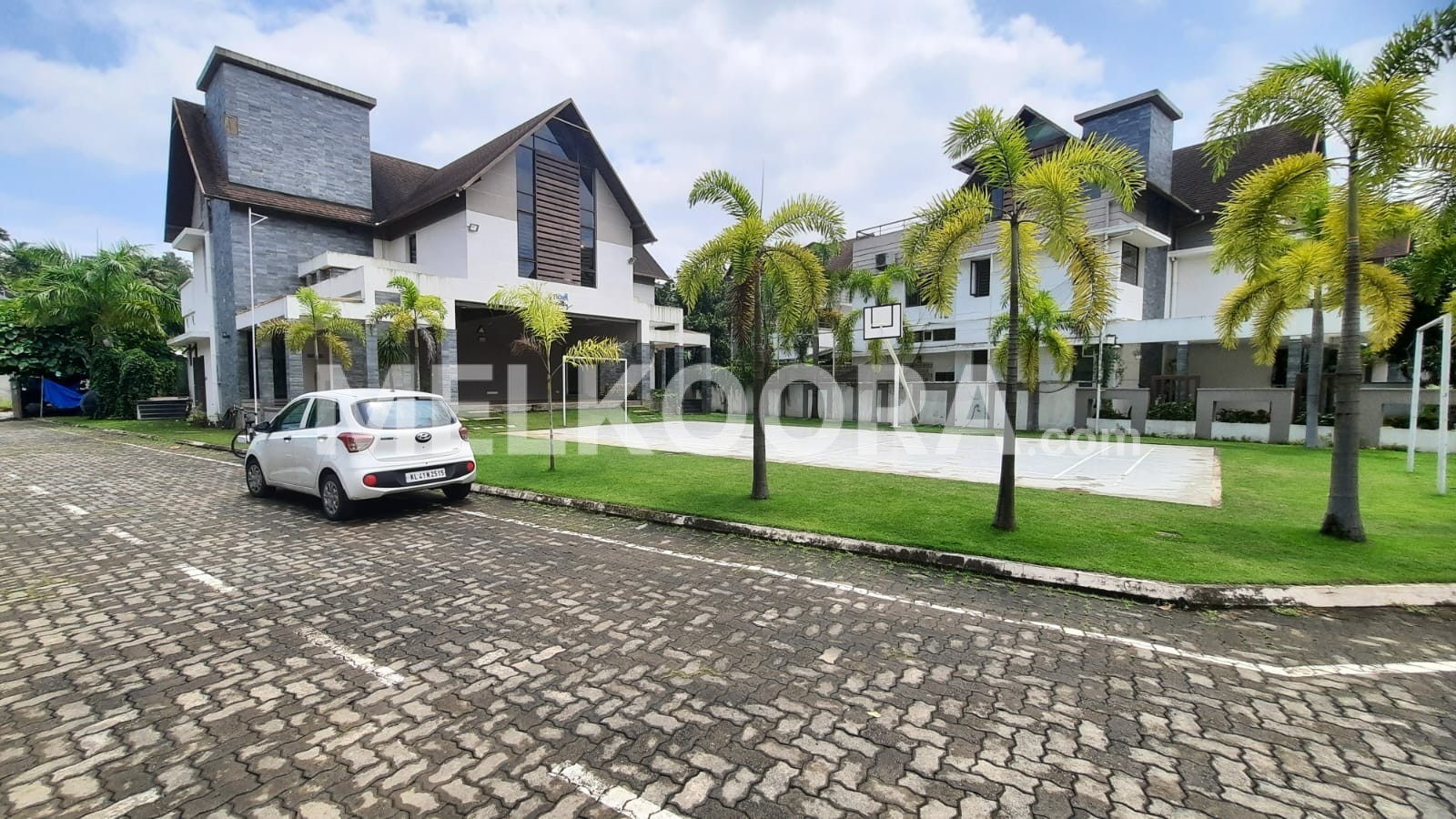 4 BHK Villa For Sale in Noel Fragranz Thrikkara