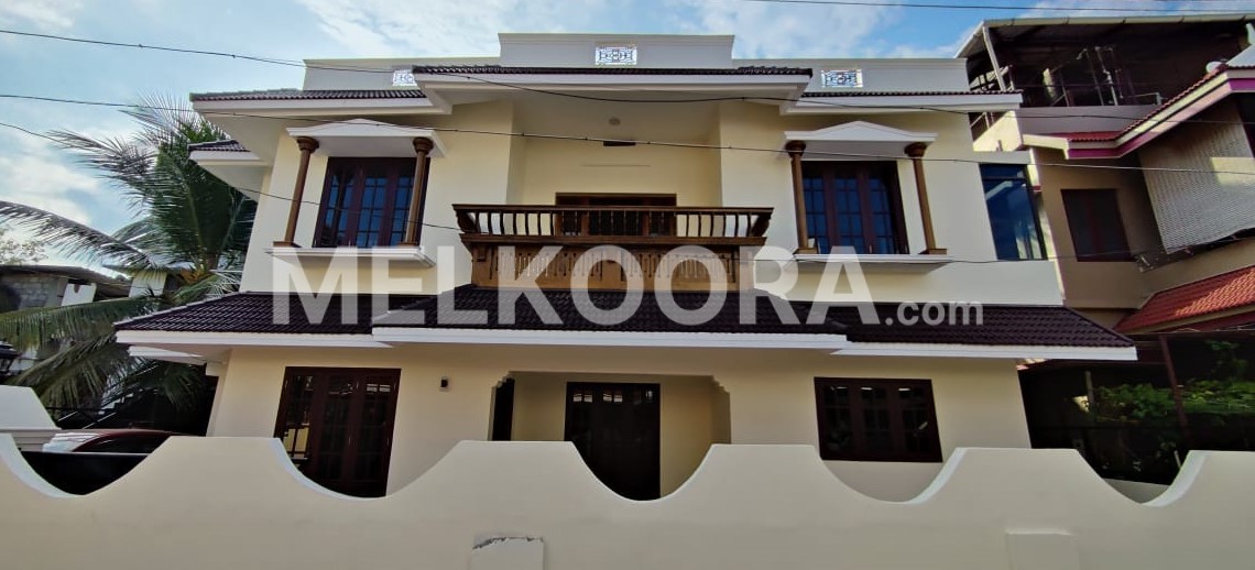 5 BHK SEMI FURNISHED HOUSE FOR SALE IN NETTOOR