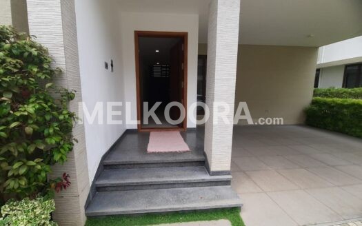 Luxurious 5 BHK Fully Furnished Villa for Rent in Kaloor