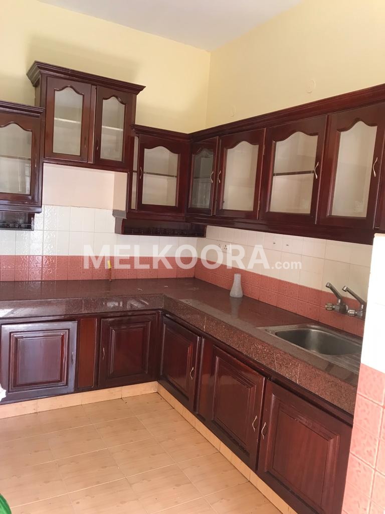 Semi-Furnished 3 BHK Apartment for rent  in Kadavanthra