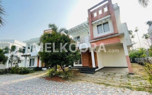 villa for sale