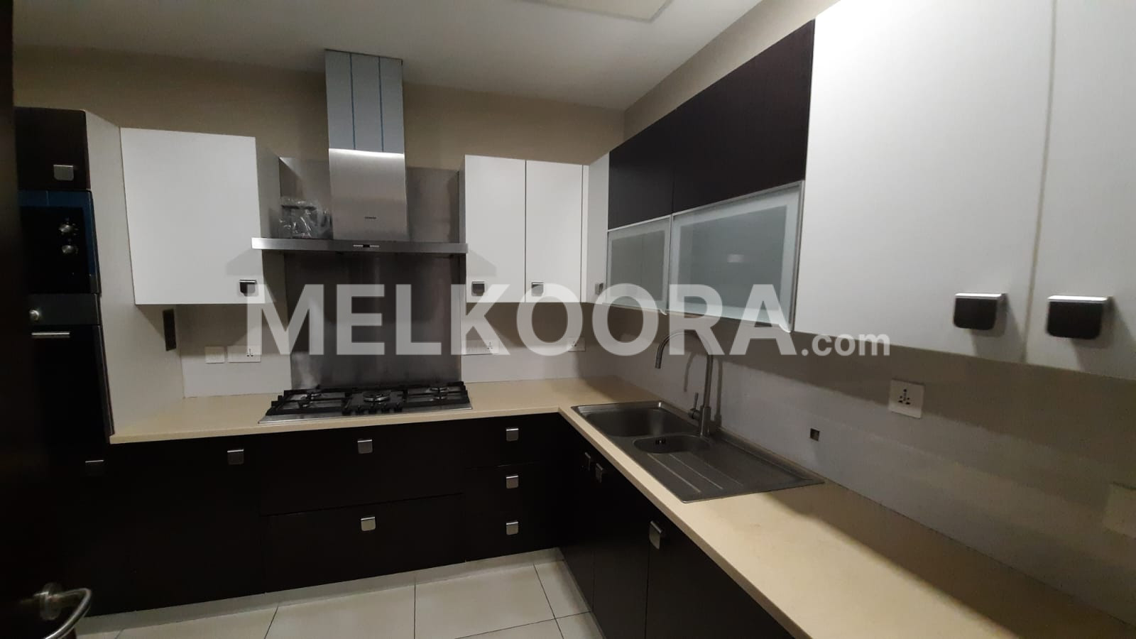 Elegant 3 BHK Fully Furnished Flat for Rent in Vazhakkala Joy Alukkas Gold Tower at Rs. 60,000/month