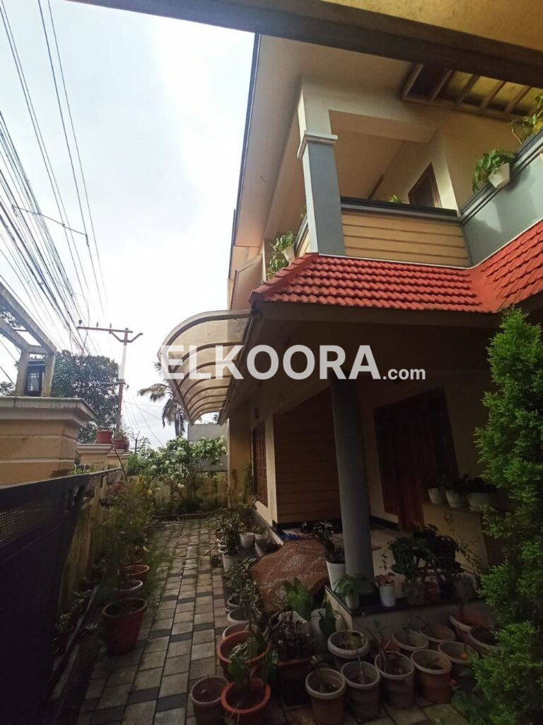 House for Sale in Kakkanad