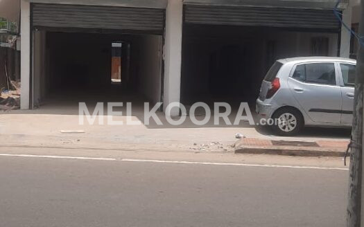 2800Sqft Unfurnished Commercial Building for Rent at Kaloor for Rs 40000
