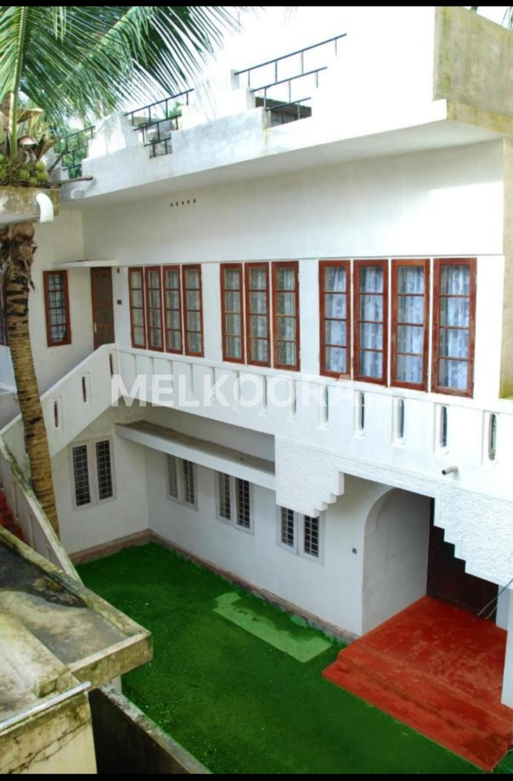 2700Sqft Fully furnished homestay for sale at Fort Kochi for Rs1.55Cr