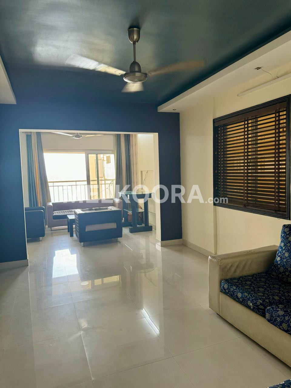 3BHK 1840Sqft Semi furnished apartment for Sale at, Marine Drive for Rs1.25Cr