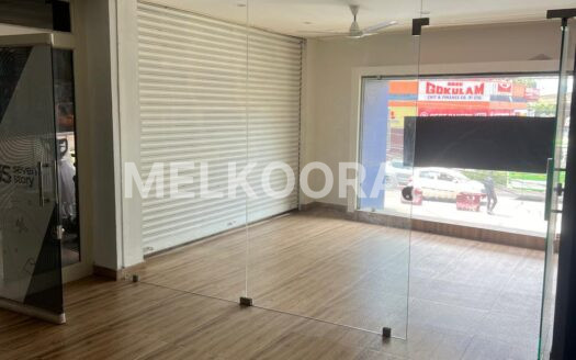 600Sqft Semi Furnished Office Space For Rent at Vytilla For Rs 40000/Month