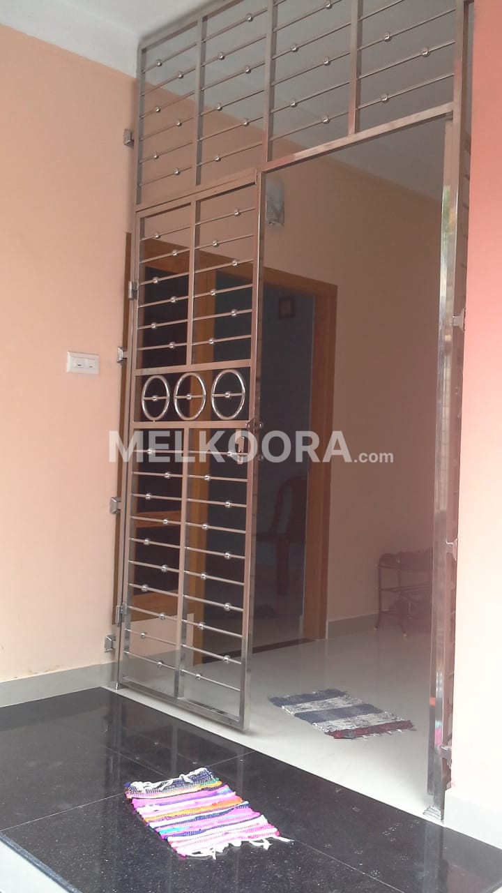 2BHK 600Sqft Semi Furnished Apartment For Sale at Vytilla For Rs 31Lakhs