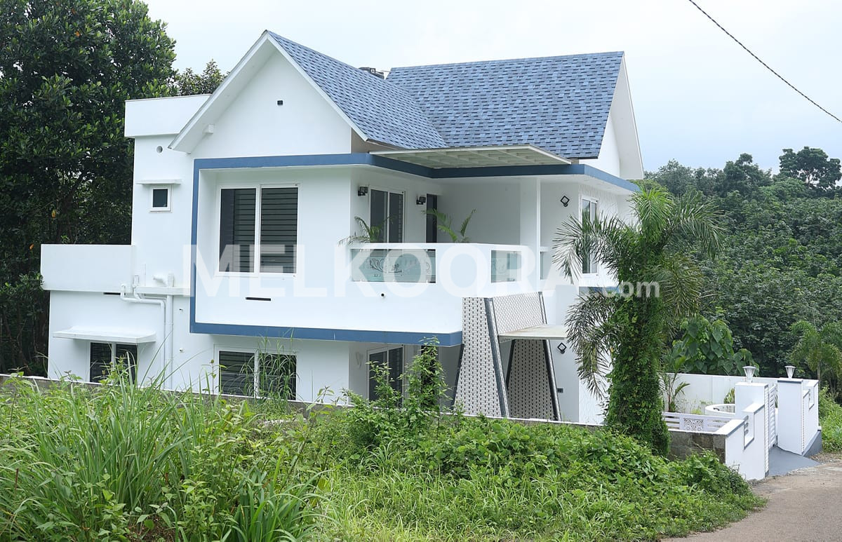 3BHK 1500Sqft Semi Furnished Gated Villa For Sale at Mulanthuruthy For Rs 75Lakhs