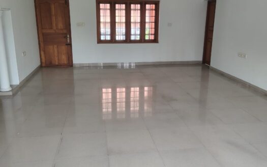 8BHK 4000Sqft Semi Furnished House for sale at Kadavanthara for Rs3.50Cr