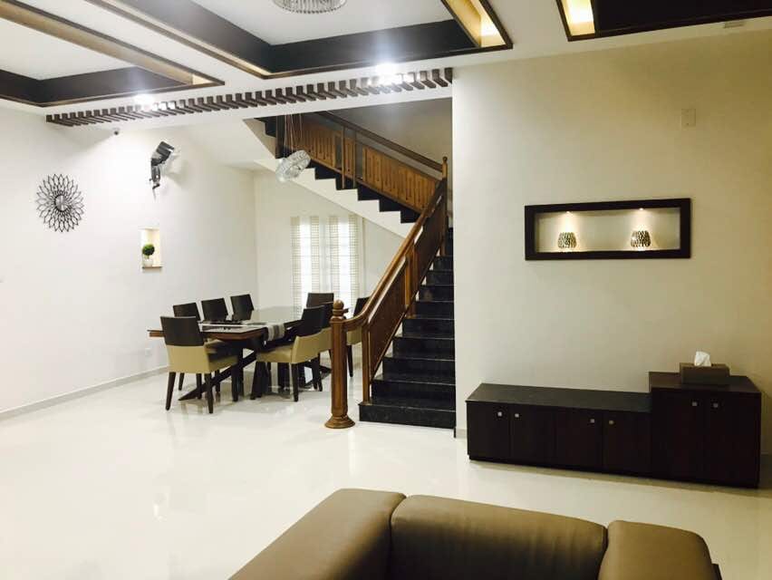 4BHK 3650Sqft Fully Furnished House for Rent at Vyttila for Rs100000