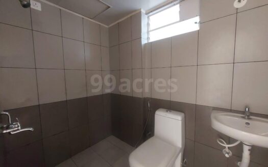 3BHK 1449 Sqft Semi furnished flat for sale at Eranakulam for Rs79Lakhs