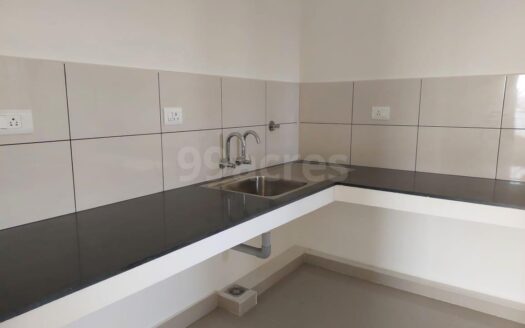 3BHK 1449 Sqft Semi furnished flat for sale at Eranakulam for Rs79Lakhs