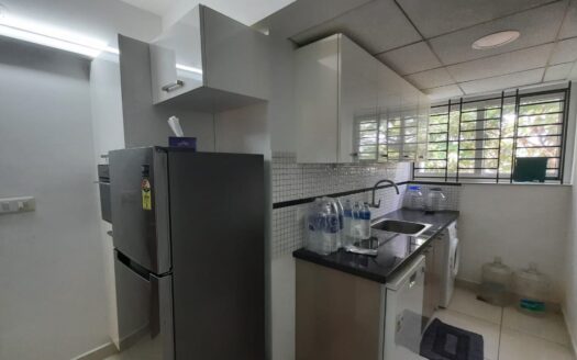 3BHK 2450Sqft Semi Furnished Flat For Rent at Palarivattom For Rs 40000/Month.