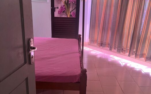 3BHK 1700Sqft Fully Furnished Flat for Sale at Panampilly Nagar for 1.4Cr.