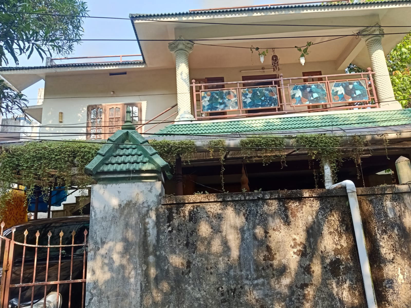 2BHK 2500Sqft  UnFurnished house for Sale at Palarivattom for Rs 1.5CR