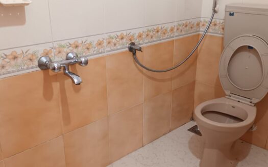 2BHK 950Sqft Fully Furnished Flat for Rent at Kadavanthra for Rs 22000/Month.