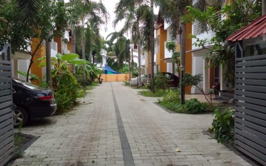 3BHK 1800Sqft Fully Furnished Gated Villa for Rent at Vyttila for Rs 24000/Month.