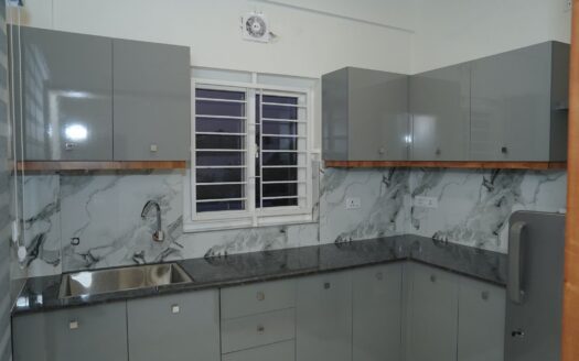 2BHK 750Sqft Fully Furnished Flat for Rent at Vyttila for 37000/Month