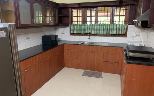 4BHK 2000Sqft Fully Furnished Gated Villa for Rent at Kakkanad for Rs 35000/Month