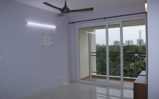 3BHK 1525Sqft Semi Furnished Flat for Sale at Vyttila for Rs1.3Cr.