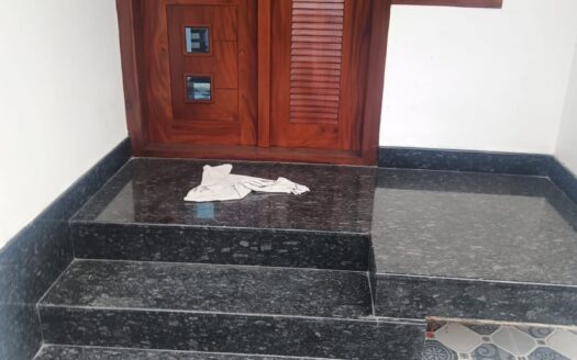 3BHK 1000Sqft Semi  Furnished House for Sale at Kakkanad for Rs 65Lakhs