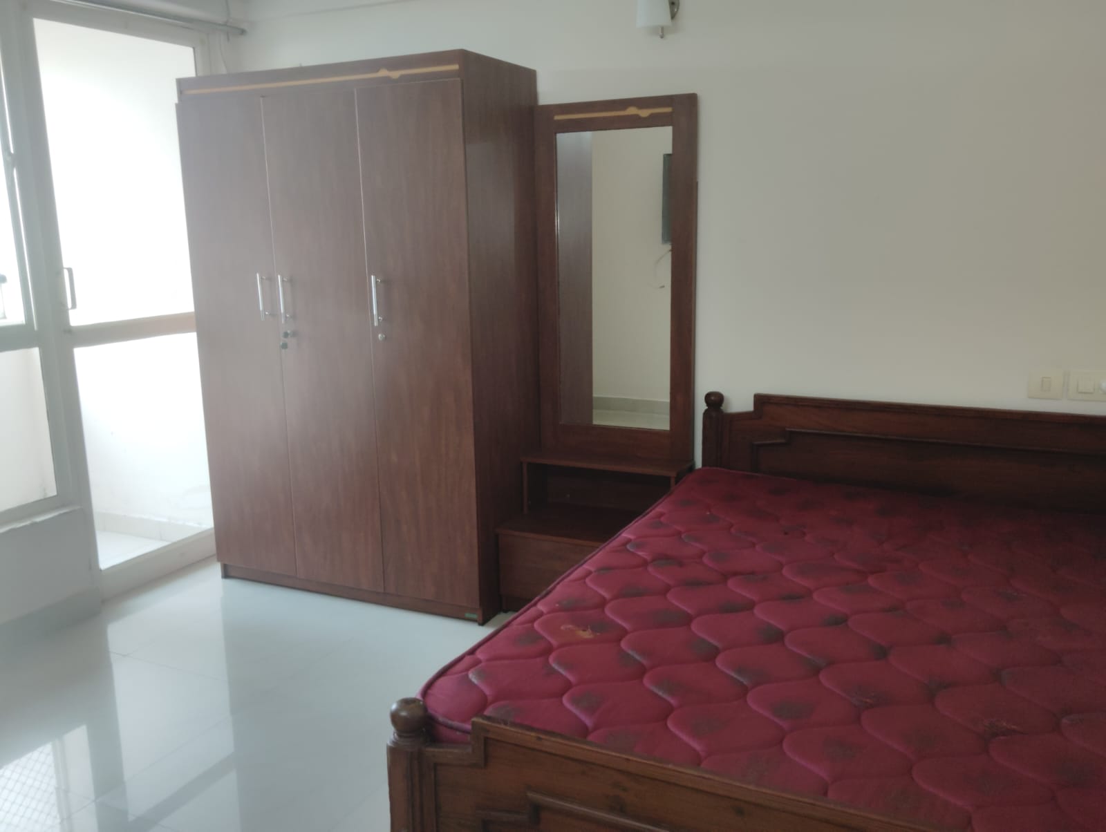 2BHK 1000Sqft Fully Furnished Apartment for Rent at Edappally for Rs 30000/Month