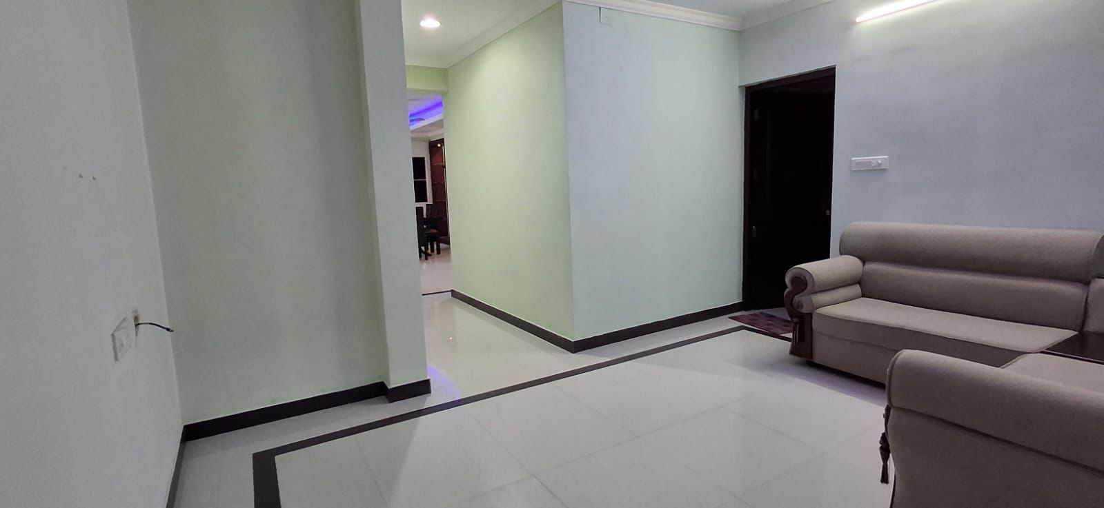 3BHK 1300Sqft Fully Furnished Apartment for Rent at Kadavanthra for Rs 30000/Month
