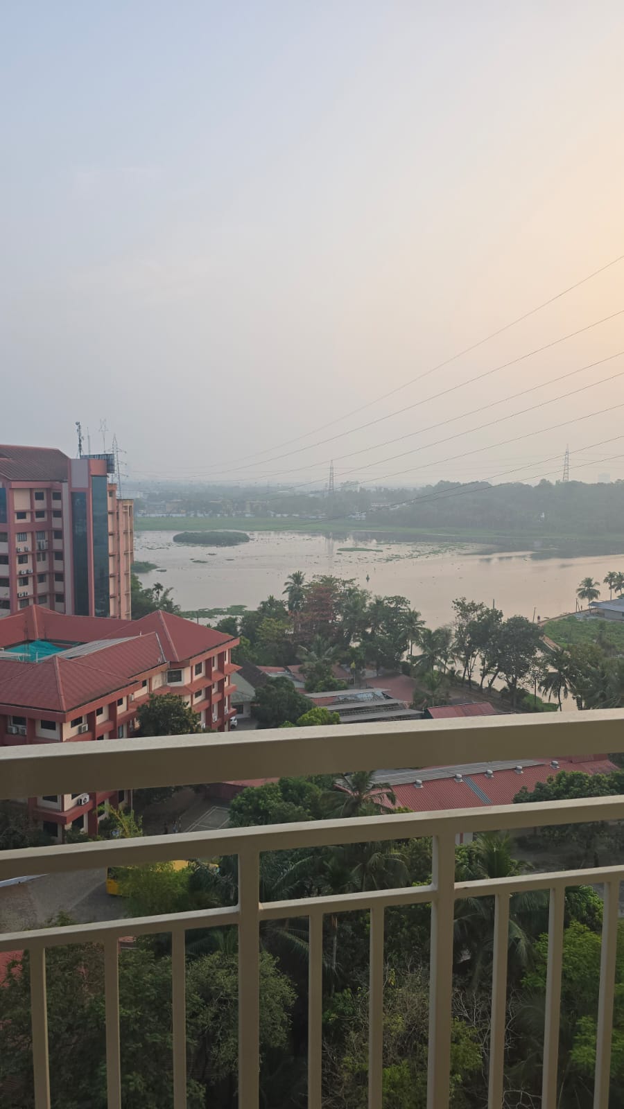 3BHK 1700sqft Fully Furnished Flat for Rent at Kakkanad for Rs 48000/Month