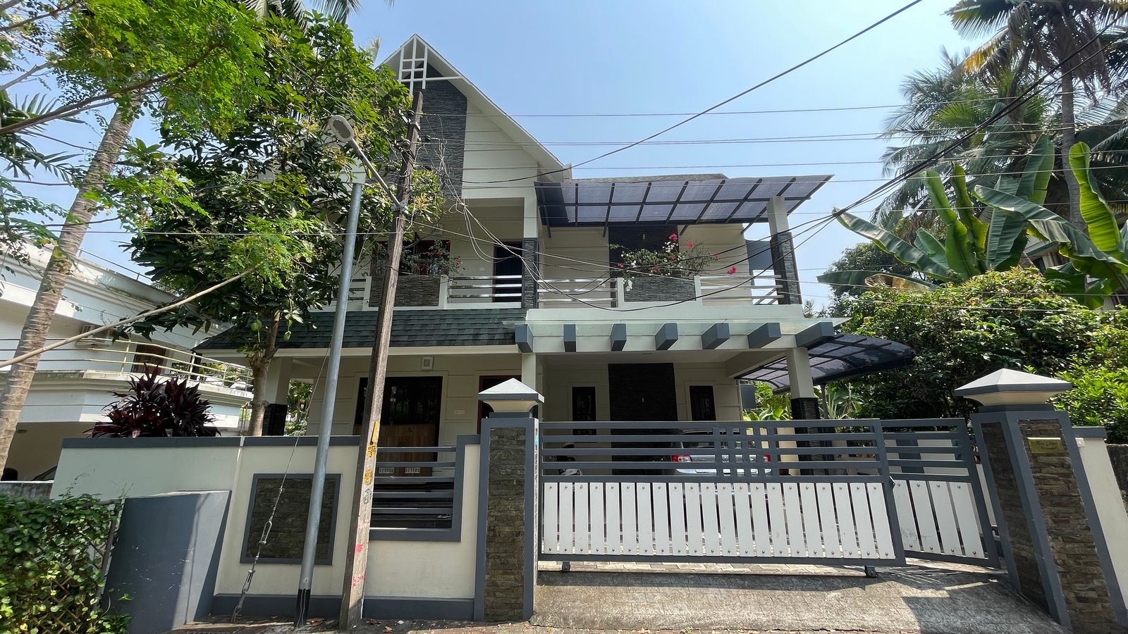 4BHK 3500Sqft Fully Furnished indepentant House for Rent at Palarivattom for Rs 55000/Month