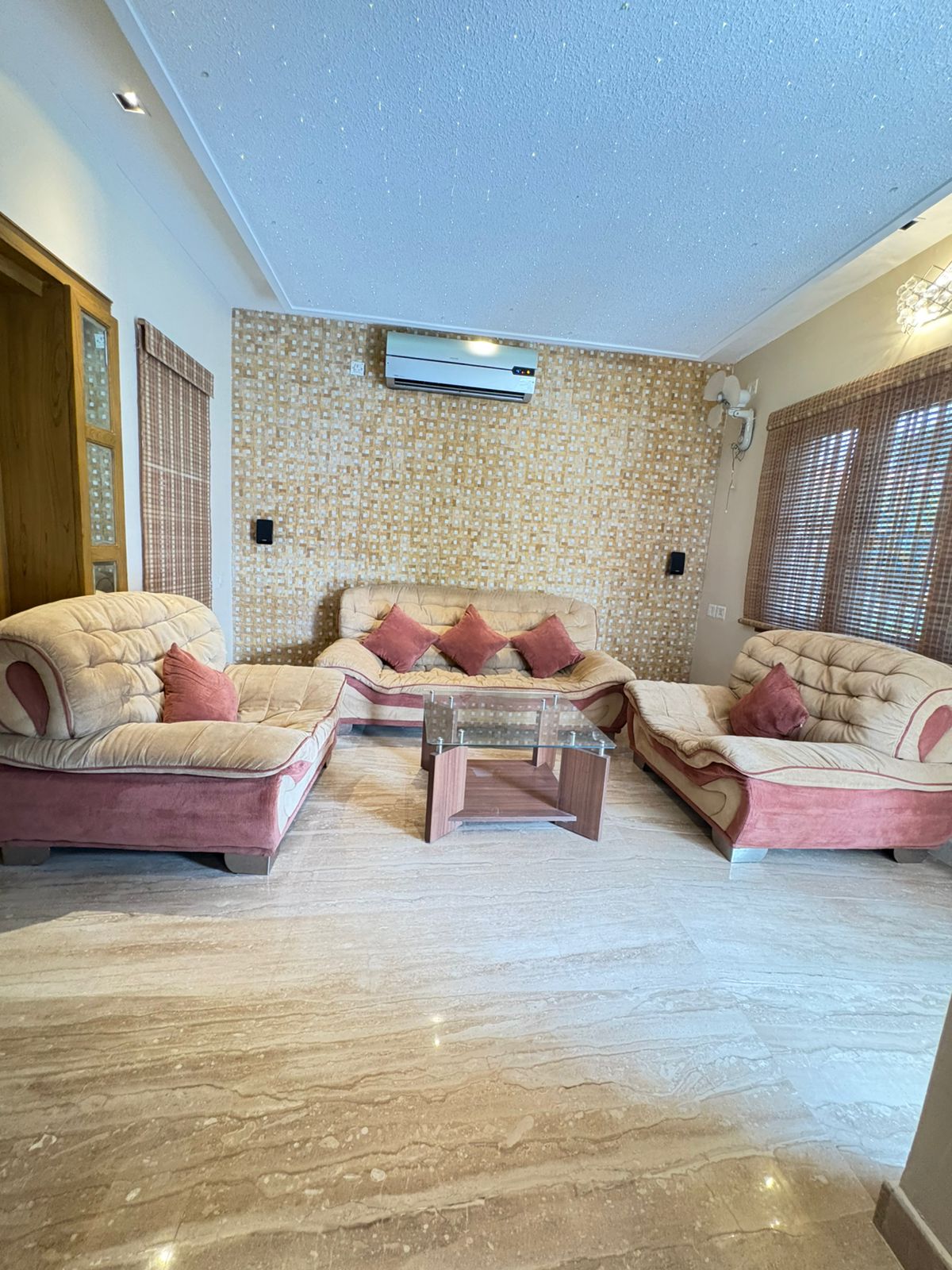 4BHK 2400sqft Fully Furnished Villa for Rent at Kakkanad for Rs 45000/Month